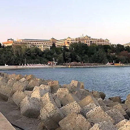 Capri Hotel 3*