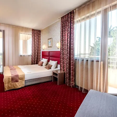 Capri Hotel